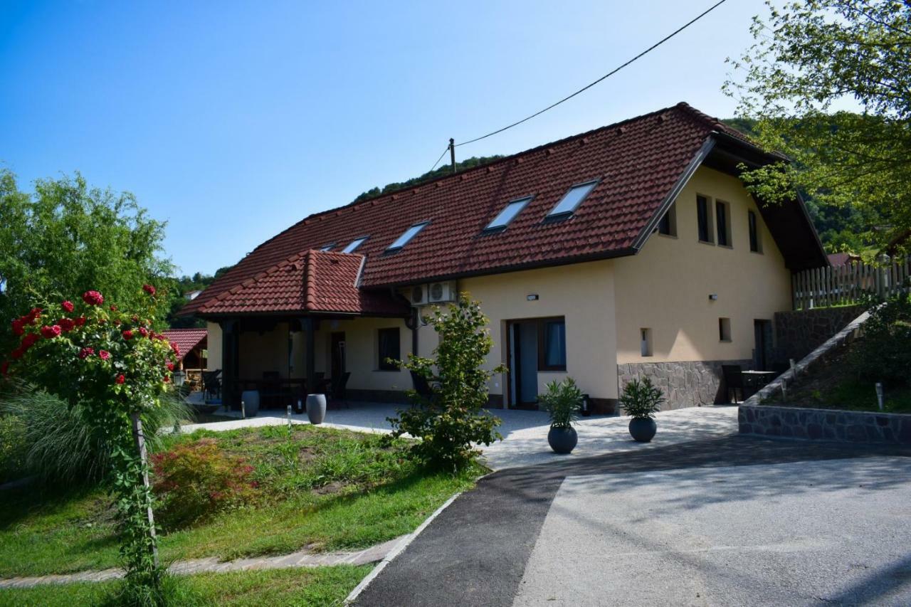 Farm Stay Zevnik Brežice المظهر الخارجي الصورة